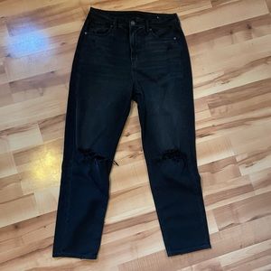 Black mom jeans